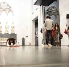 Gallery Backstage EmptyDuomoFi 01